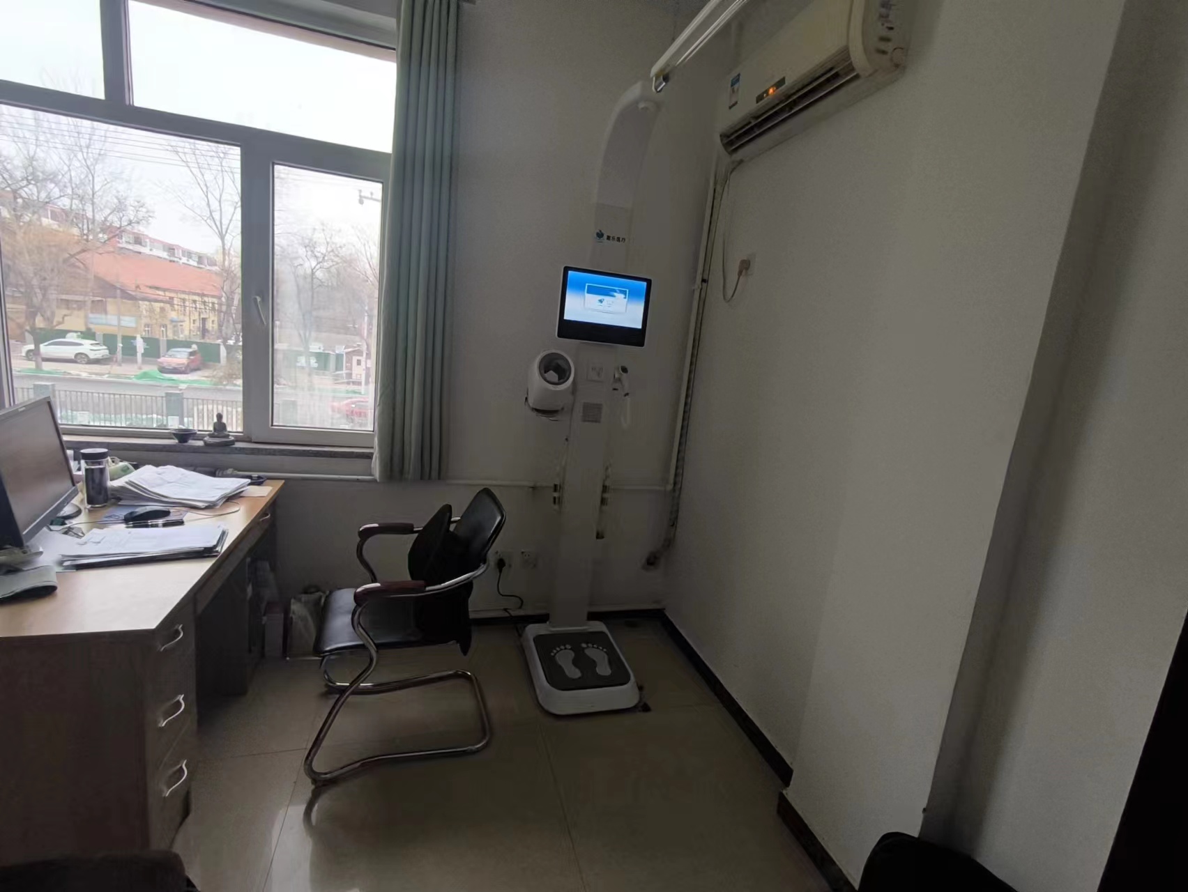 超聲波身高體重測量儀測量準(zhǔn)嗎？如何操作？